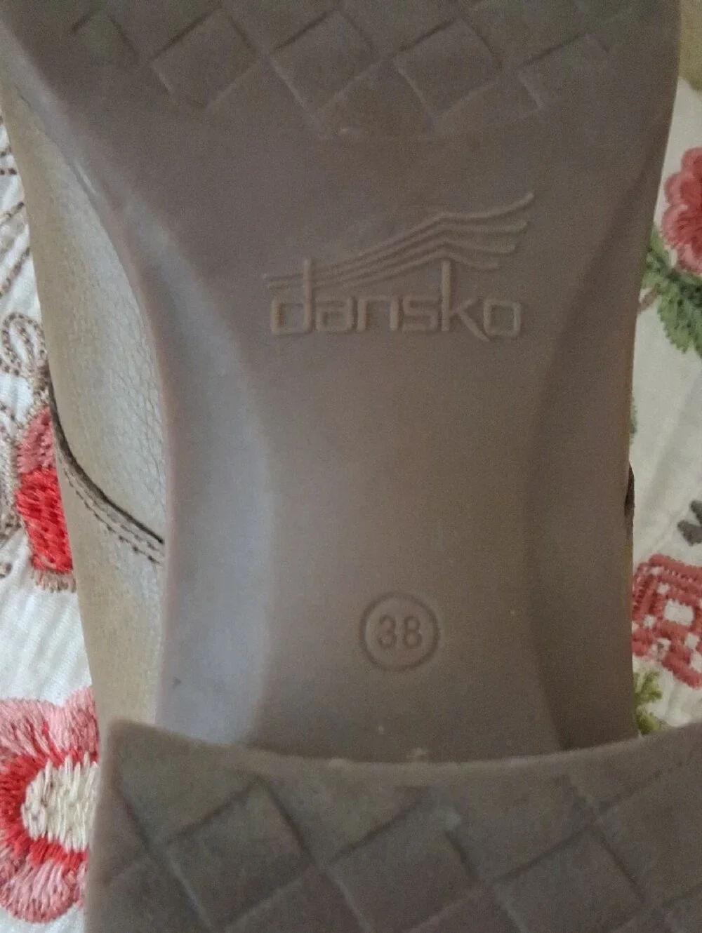 Dansko Classic Lace-up Brown Leather Women's Oxford, Size 38